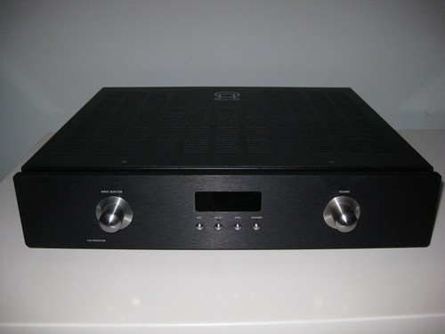 Primare pre amplifier - primare,