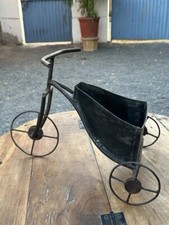 Vecchio vaso fiori portabottiglie da tavolo vintage in ferro forgiato a mano forma di bicicletta