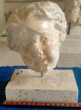 TESTA DEA O NINFA ANTICA IN GESSO '800 1800 CIRCA BASE IN MARMO