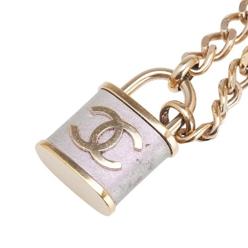 Chanel coco mark padlock motif - coco,
