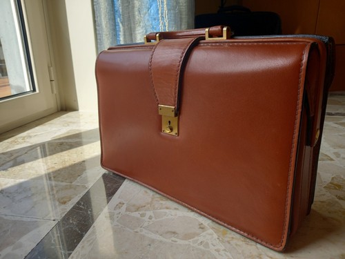 Borsa medico pelle - in,