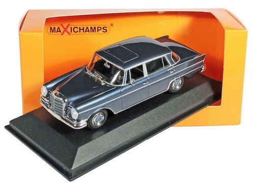 Maxichamps - 1:43,