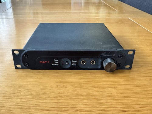 Benchmark dac1 - benchmark,