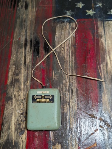 Scatola batteria vintage latta