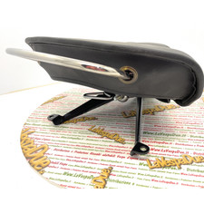 Sella monoposto anteriore nera per VESPA 150 VL2T VL3T VB1T completa di telaio c