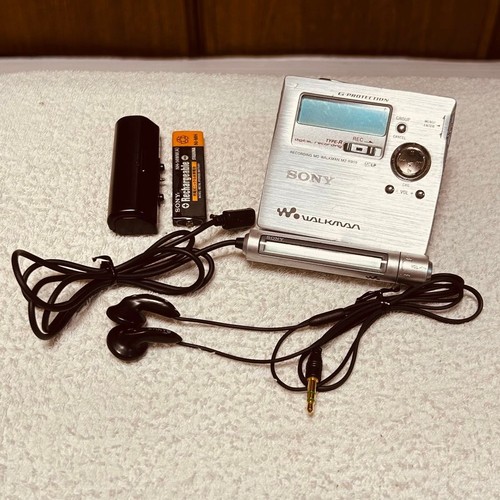 Sony r909 silver lettore - sony,