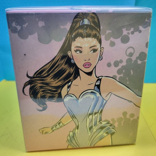 Ariana grande per donna - grande,