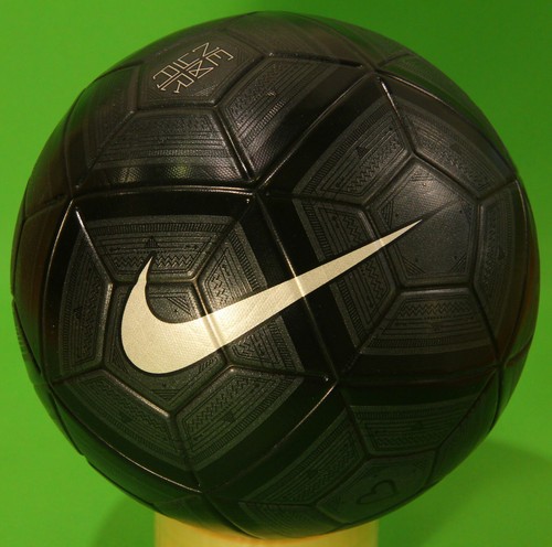 Nuovo raro pallone - raro, calcio
