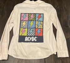 Camicia ACDC rosa Converse OOAK Art to Wear Up ciclata una stella cotone bottoni top