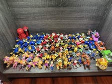 Figurine Paw Patrol ENORME lotto di 85 + figurine Ricky Marshall Chase Skye e altre