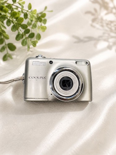 Nikon coolpix l23 console - coolpix,