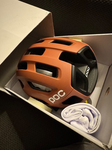 Casco medio poc ventral air - casco,