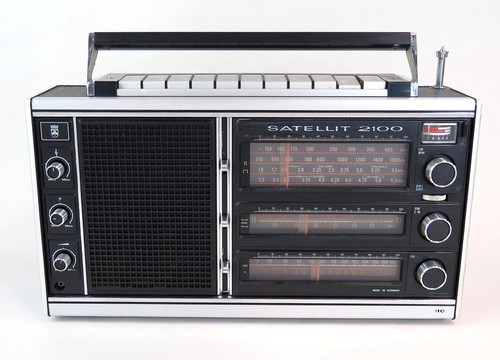 Grundig satellite 2100 - grundig,