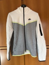 Nike Tech Fleece Size L Hoodie