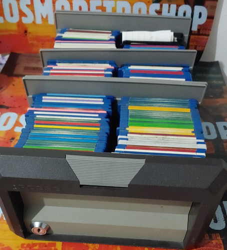 Scatola floppy per 160 - , dischi