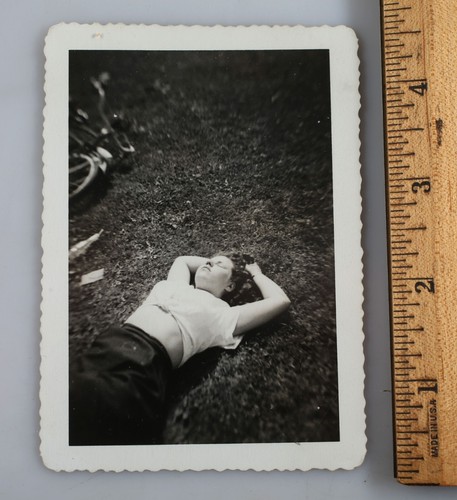 Foto epoca donna astratta - foto,