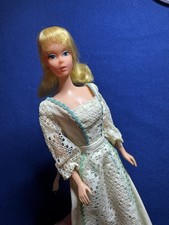 Mattel Sweet Sixteen Barbie Su Corpo Standard con outfit #7824