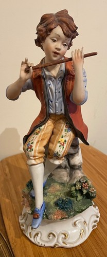 Capodimonte ragazzo con - -,