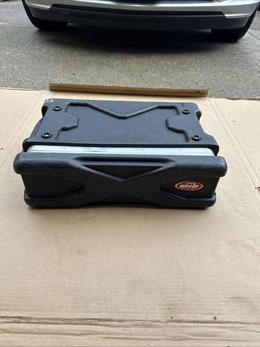 Skb shallow custodia - shallow, rack