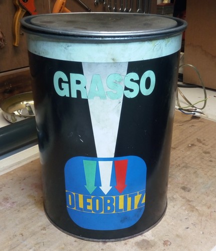 Scatola latta grasso - latta, oleoblitz