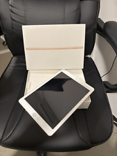 APPLE IPAD 6.ª GENERAZIONE  9.7'' 128GB Wi-Fi ORO + cover 