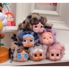 Peluche personaggio CRYBABY