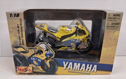 Maisto moto gp yamaha - -,