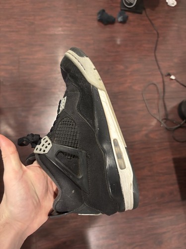 Taglia jordan 4 retro se - 4,