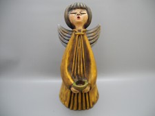 Lene Thun Angelo in abito a