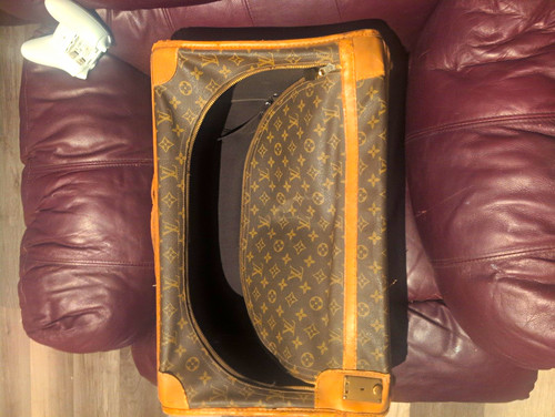 Louis vuitton monogram - louis, locking