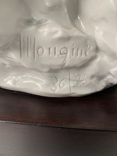 Scultura In Ceramica Bianca Di