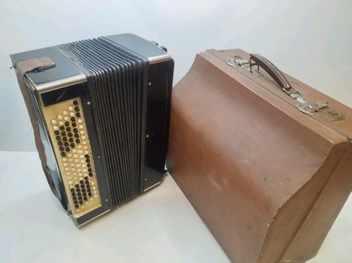 Rara fisarmonica sovietica - , a
