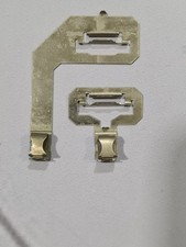 Coppia contatti per binari con