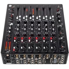 ALLEN & HEATH PLAY DIFFERENTLY