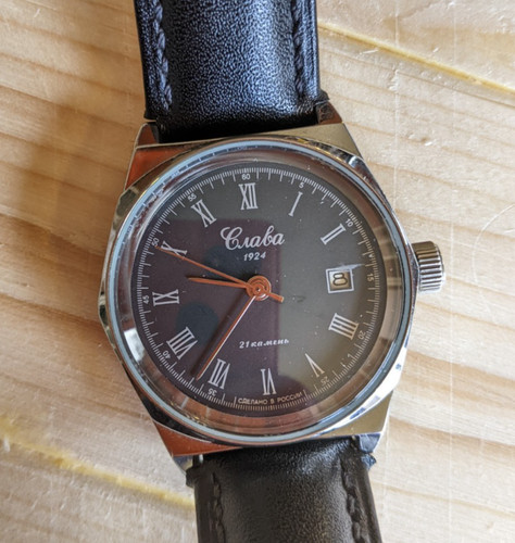 Orologio meccanico russo