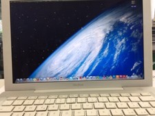  MACBOOK  APPLE Lcd 13" Bianco Macbook 1.1 INTEL CORE DUO 2 GB HD 120GB