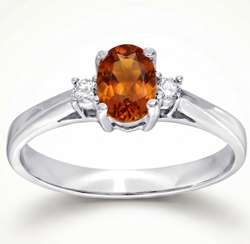 Hessonite naturale forma ovale