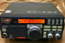 YAESU FT-747GX