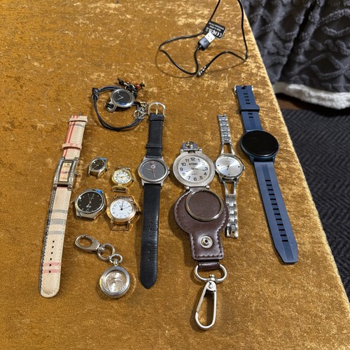 Mixed lot watches guess - 10,