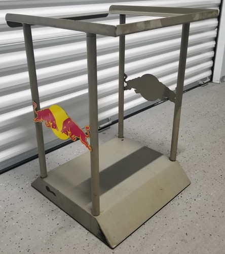 Espositore red bull usato - bull,