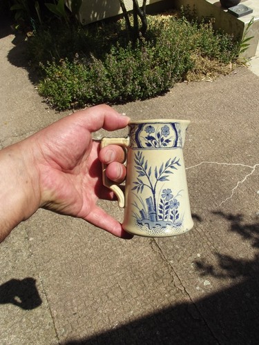 Ancien petit pichet - pichet, pot