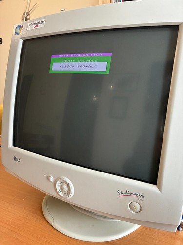 Monitor crt studioworks - monitor,