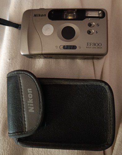 Fotocamera nikon 300 - nikon,