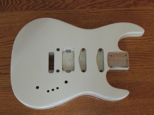 Corpo chitarra st3 - corpo, bc