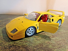 Ferrari F40 giallo Bburago