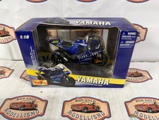YAMAHA YZR-M1 2004 - VALENTINO