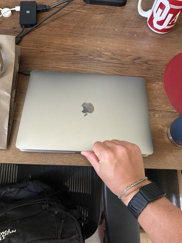 2017 macbook pro 256gb - 2017,