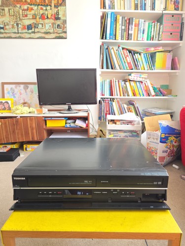 Toshiba dvr19dtkb2 combo - toshiba,