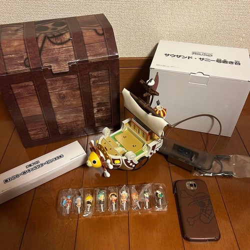 Smartphone one piece - one, docomo