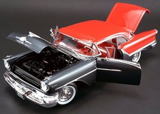 Oldsmobile 1957 Nero 1:18 Acme